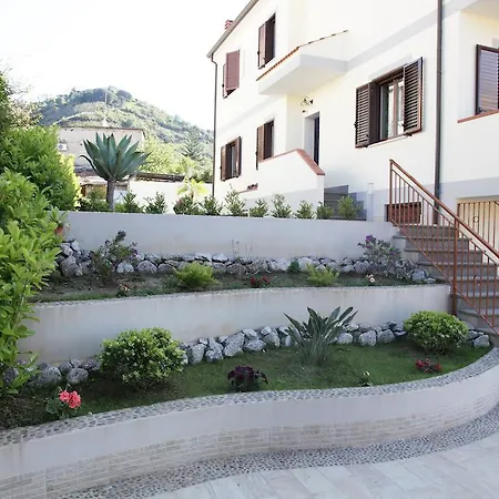 Alojamento de Acomodação e Pequeno-almoço Il Quadrifoglio