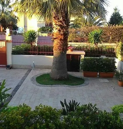 Alojamento de Acomodação e Pequeno-almoço Il Quadrifoglio 4*